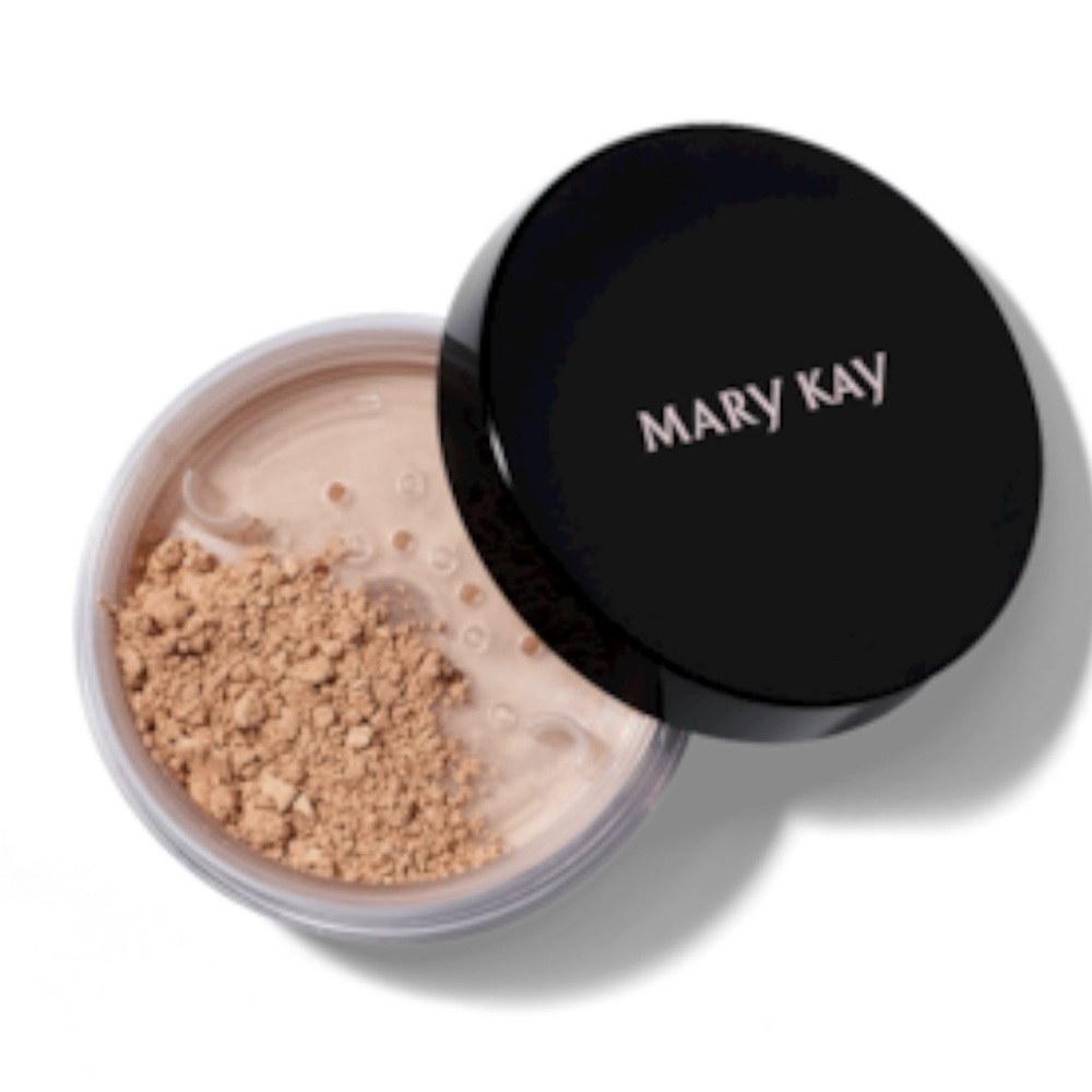 Mary Kay Silky Setting Powder - Deep Ivory